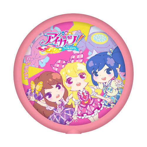アイカツ！』とPLAYBUTTTONがコラボ、「アイカツ！うたバッジ」が発売