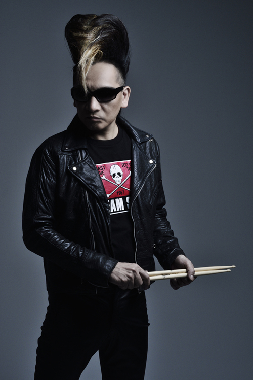 BUCK-TICKヤガミ・トールの誕生日ライヴが東京・大阪・群馬で開催
