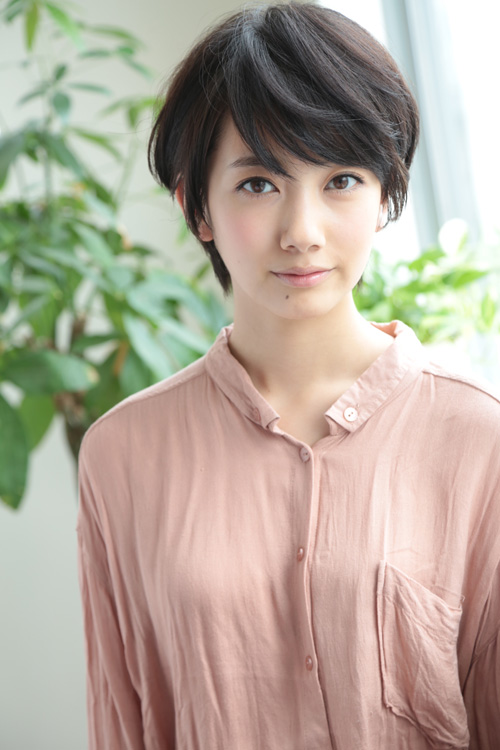 NHK『SONGS』が波瑠をナビゲーターに朝ドラ特集 - CDJournal ニュース