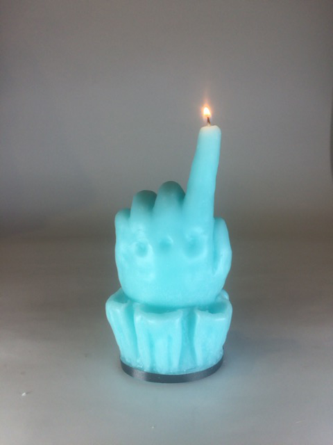 よしもと新喜劇女優の本田みずほが“Em Zed Eych”名義でキャンドル展を