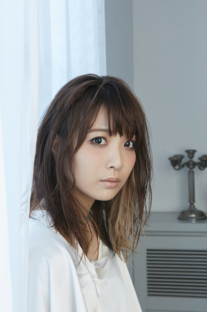 May'nが約4年ぶりのオリジナル・アルバム『PEACE of SMILE』をリリース