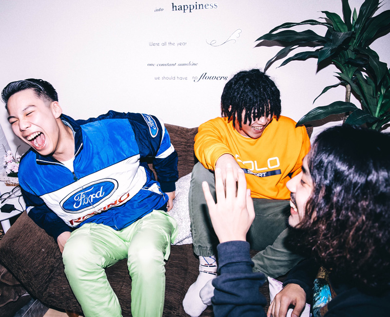 変態紳士クラブ、ライヴ・ツアー〈変態紳士舞踏会〉を東名阪にて開催