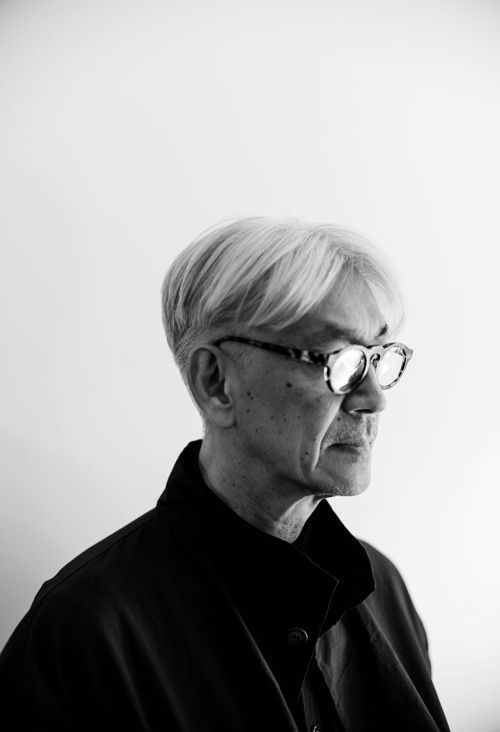 坂本龍一 、「Tong Poo」の新アレンジ＆未発表ヴァージョンを
