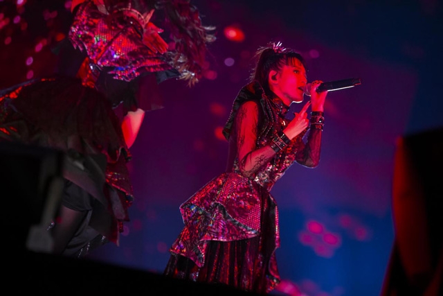 Babymetal アメリカで初のアリーナ公演開催 圧巻のライヴショウにファン熱狂 Cdjournal ニュース