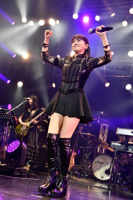 森高千里、全国ツアーをスタート 「みなさんの声援を聞くことが私の