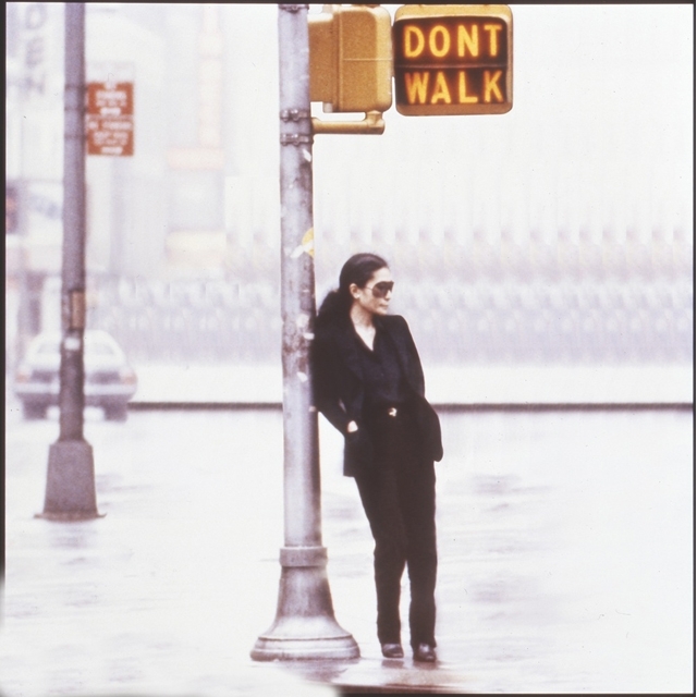 ヨーコ・オノ、『シーズン・オブ・グラス』45周年記念盤が7月に発売