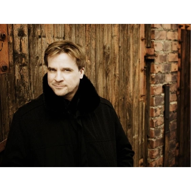 ヨーン・ストルゴーズ指揮BBCフィル、ショスタコーヴィチ・サイクルの新作は第2番と第5番