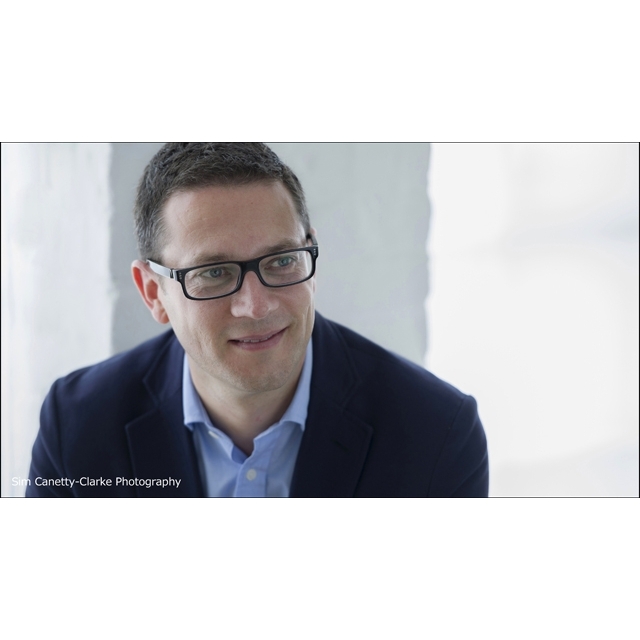 ジョン・ウィルソン指揮シンフォニア・オブ・ロンドン、フランス管弦楽の名曲集を発表