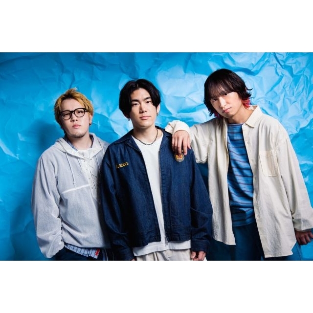 柳屋本店「柳屋あんず油」のWEB CMで流れる曲と出演している女性は？