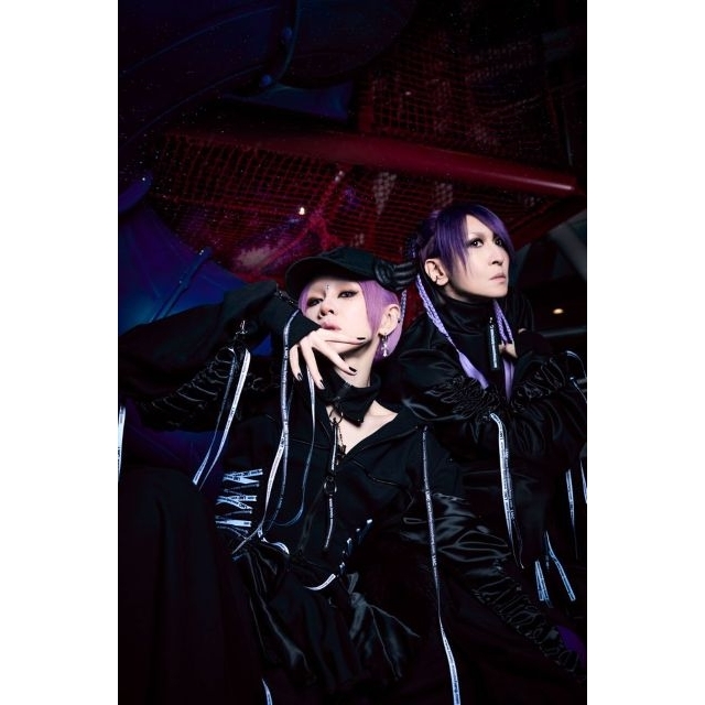 LM.C、デビュー20周年を記念してPremium Boxを限定発売