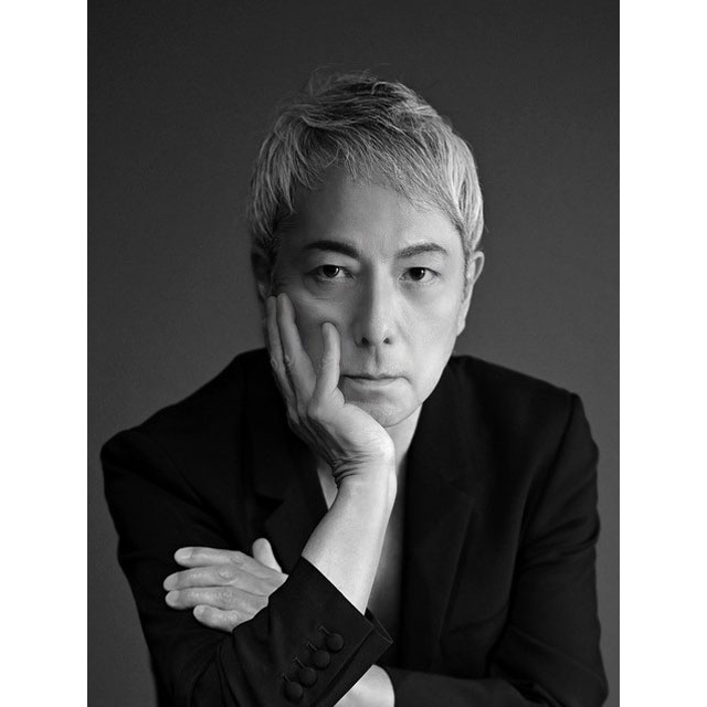 佐野元春、WOWOWで2ヵ月連続特集　45周年ツアー追加公演のライヴなど4番組を放送・配信