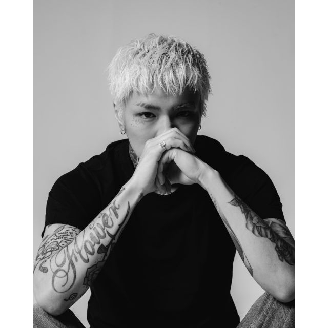 LEX、「スーパーレア」MVをプレミア公開　アリーナ公演チケット先行受付もスタート