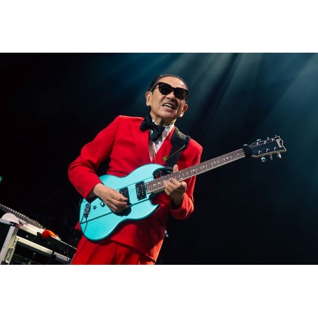 高中正義、51年振りに英国凱旋　ワールド・ツアー初日ロンドン公演で5000人のオーディエンスが熱狂の渦に