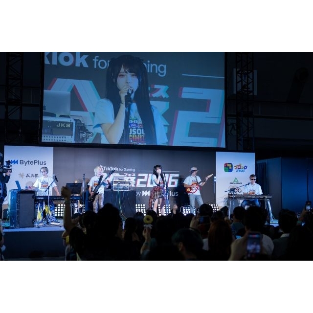 Mumeixxx × 無双∞がライヴで熱演　「TikTok for Gaming GG祭2026」レポート
