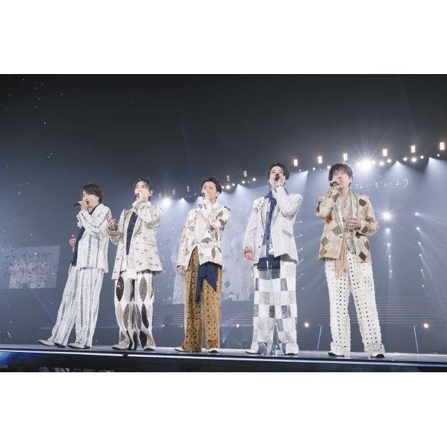 「嵐」に向き合う5人を追った総監督・是枝裕和によるドキュメンタリー・フィルムを世界独占配信決定