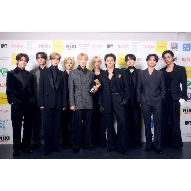 INI、「MTV VMAJ 2026」にて「Best Asia Group」を受賞　ライヴ・レポート公開