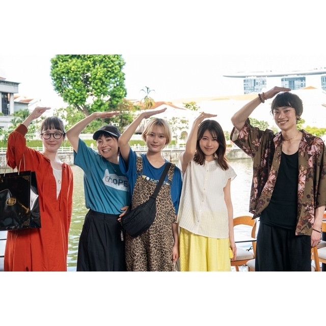 映画『マジカル・シークレット・ツアー』、有村架純のクランクアップ映像公開　「3人の青春物語になりますように」