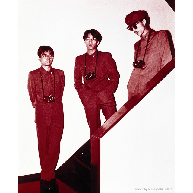 YMO、1979年のライヴ・ボックスからの単独発売シリーズ完結編発売　鋤田正義による写真展示も開催