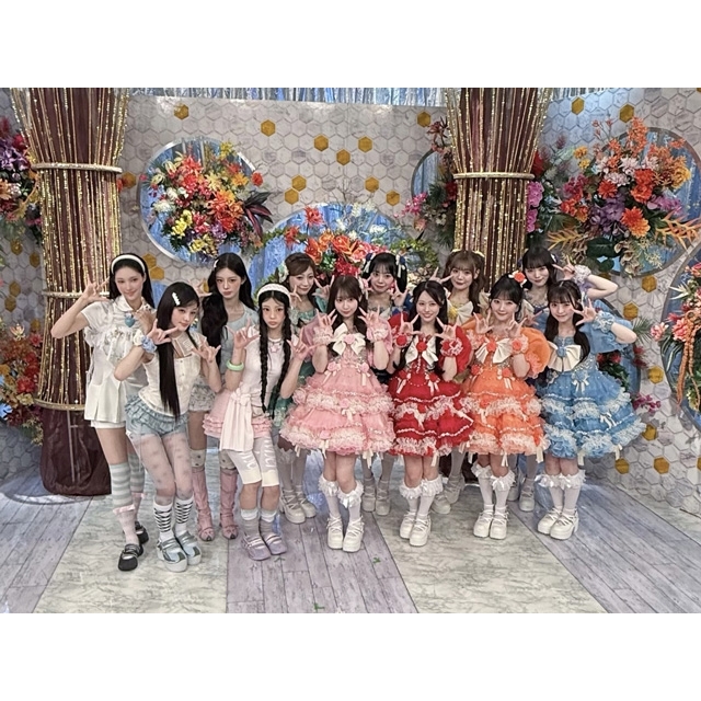 ILLIT、『2026 FNS歌謡祭 夏』でCUTIE STREETと“かわいい”コラボ実現　最新曲も初披露