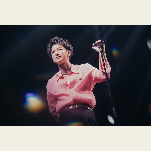 佐藤健、デビュー20周年ファン・ミーティングでMr.Childrenのカヴァーやピアノ弾き語りを披露