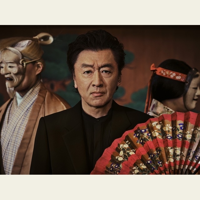 桑田佳祐、サザンからソロ、提供曲まで400曲超の歌詞を収めた『桑田佳祐歌詞集』を上下巻で発売