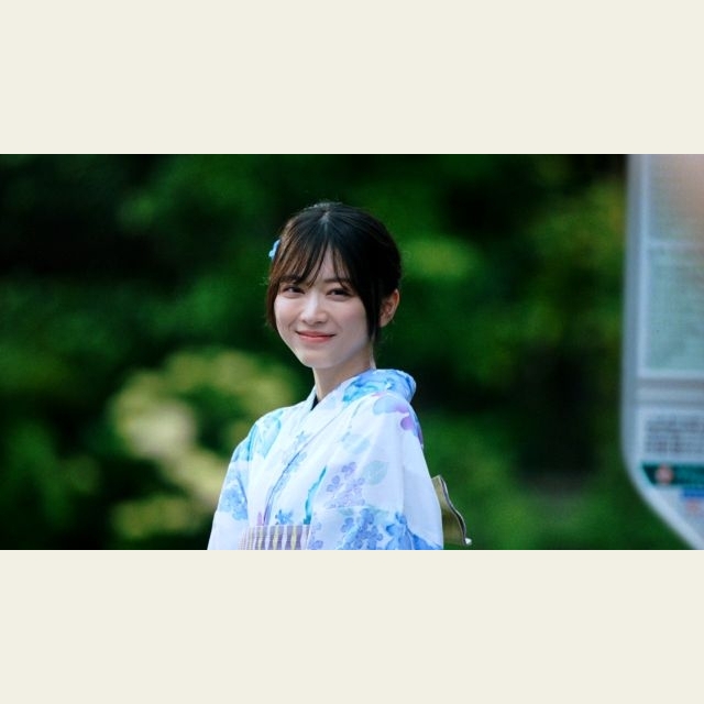 「ビッグマック」×「コカ・コーラ」のコラボCM「あの頃も今も、夏といえば」篇に出演している女性は？